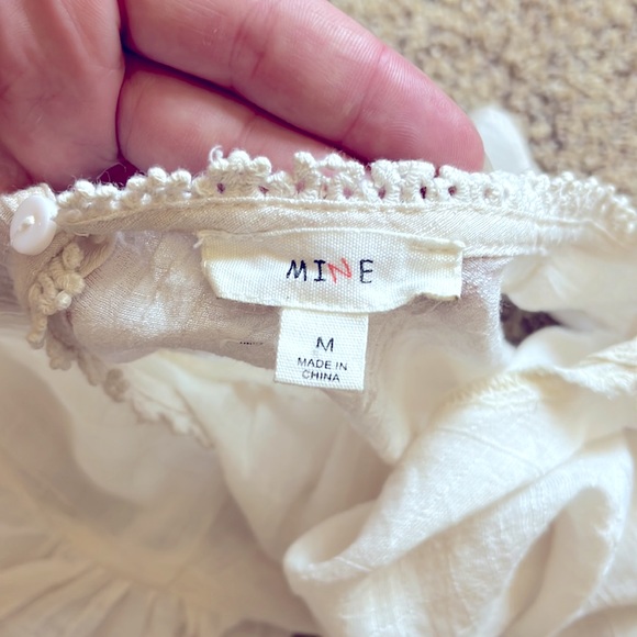 Cottagecore embroiled top. - Picture 6 of 6